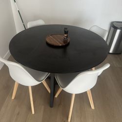 Dining Table With Chairs 