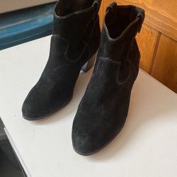 Ladies Boots
