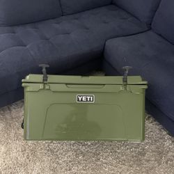 Yeti Cooler 65 Qt 