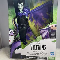 Maleficent Doll. Disney's Villains Action Figure With Wide Cape. Barbie. 