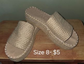 Women's shoes