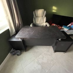 Computer Desk