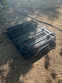 King bed platform
