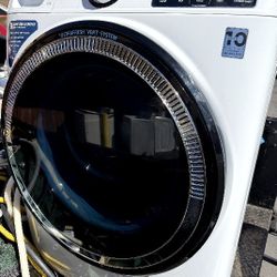 GE Smart  Washer And Gas Dryer Front Load 
