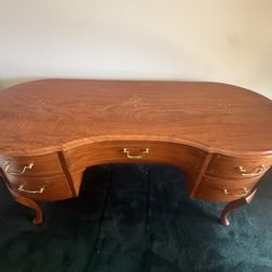 Desk -Kidney Shape With Dome Top Chest