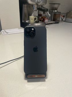 Unlocked iPhone 15 128gb Black