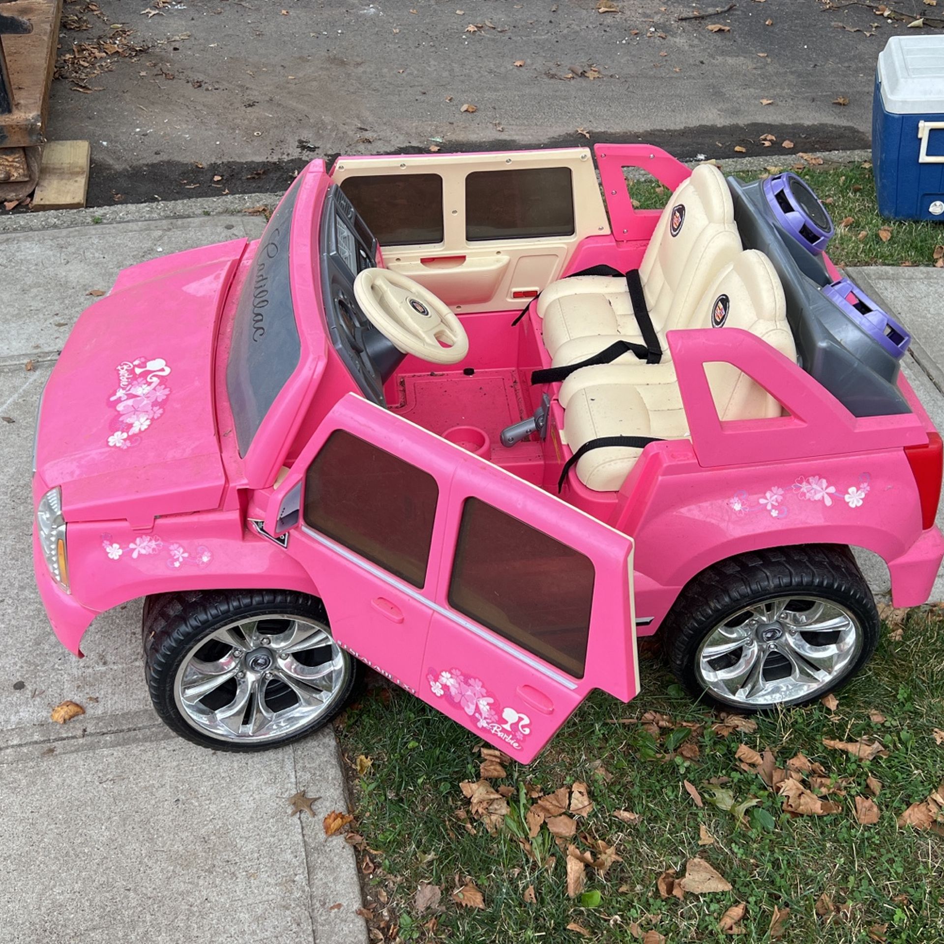Barbie Drivable Car