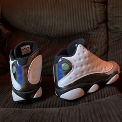 Air Jordan 13 Retro “Barons Hologram”