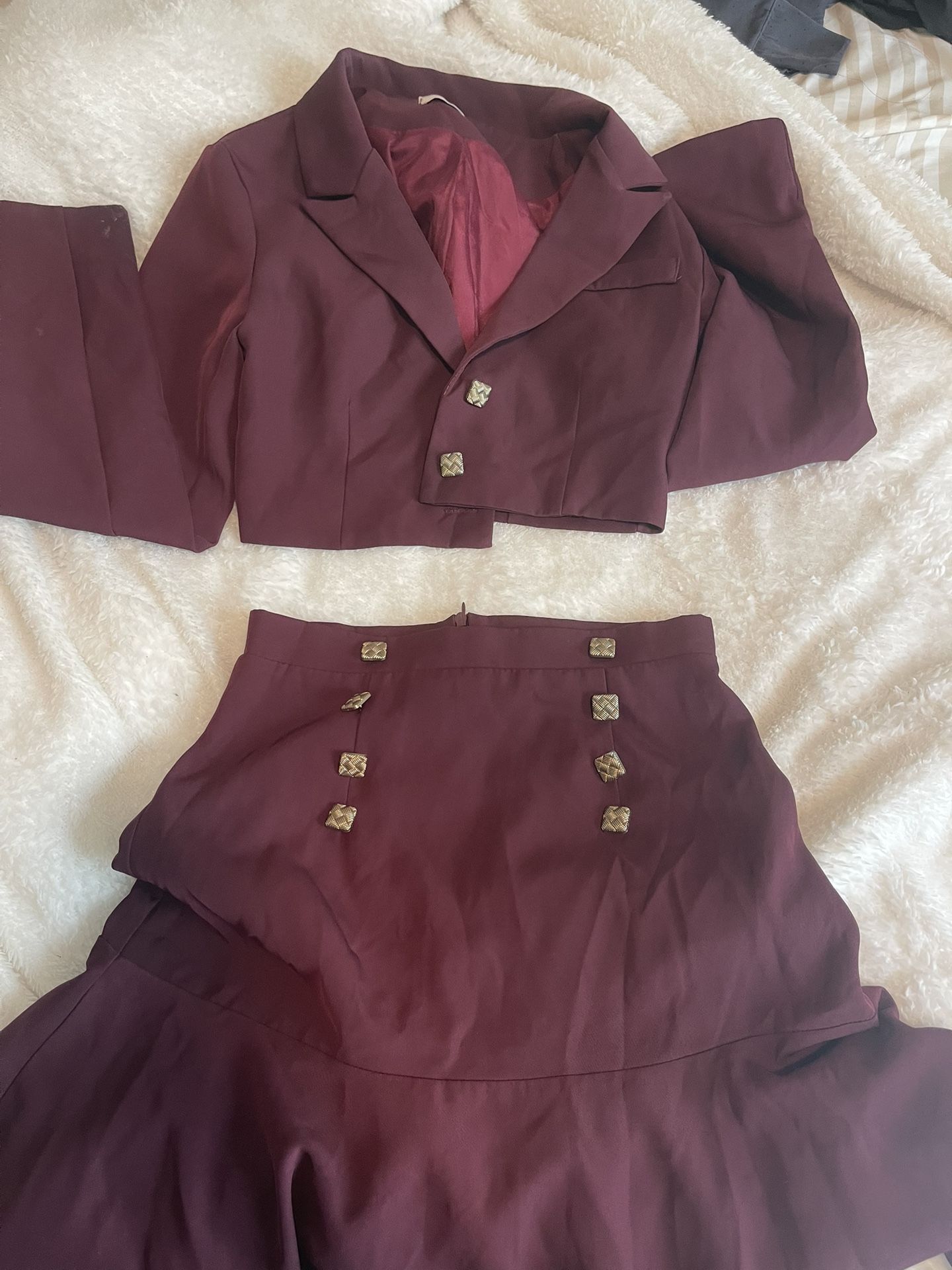 Set Suits N Skirt