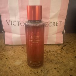Victoria Secret  Pure Seduction Lush Cherry Cream 