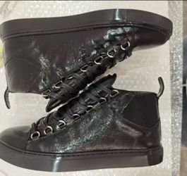 Balenciaga Arenas