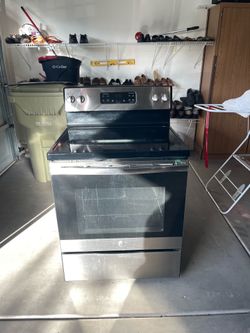 BROKEN GE OVEN