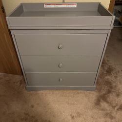 Dresser and Changing Table 