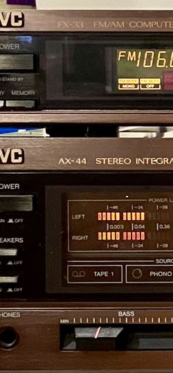 JVC AX-44 Stereo Integrated Amplifier & JVC FX-33 FM/AM Tuner