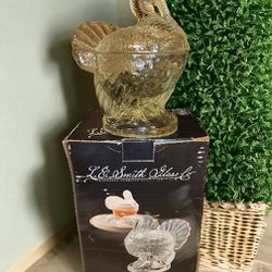 L.E.Smith Glass Co Vintage Crystal Turkey 7" Covered Turkey Serving/Soup Bowl