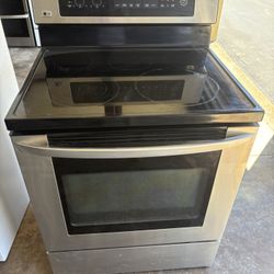 Stainless LG Glasstop Electric Stove W/Convection Oven  - Please READ