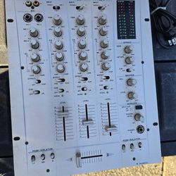 Vestax PCV-275 Professional Mixing Controller 
