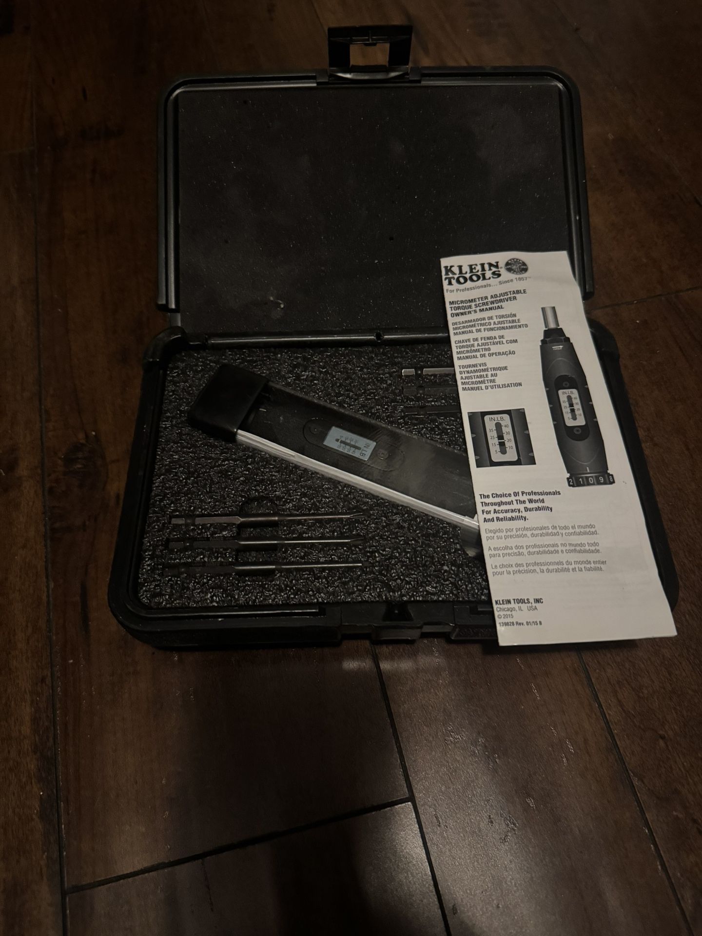 Klein Tools micrometer adjustable torque screwdriver