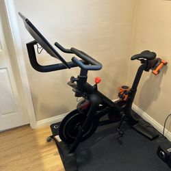 Peloton Bike+