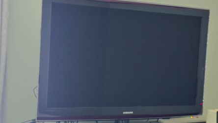 Samsung 46 inch TV