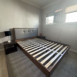 AllModern Keira Queen Platform Bed + Queen Mattress 