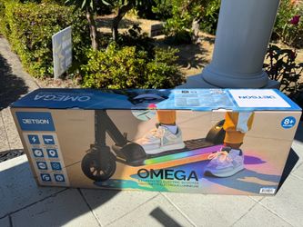 Jetson Omega Illuminated Electric Scooter