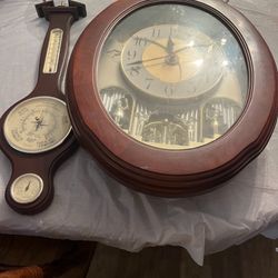 Antique Magic Motion Chiming Clock  (PRICE NEGOTIABLE) ‼️‼️ 