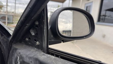 92-95 Honda Civic right side EG Hatch EX/SADAN side mirror
