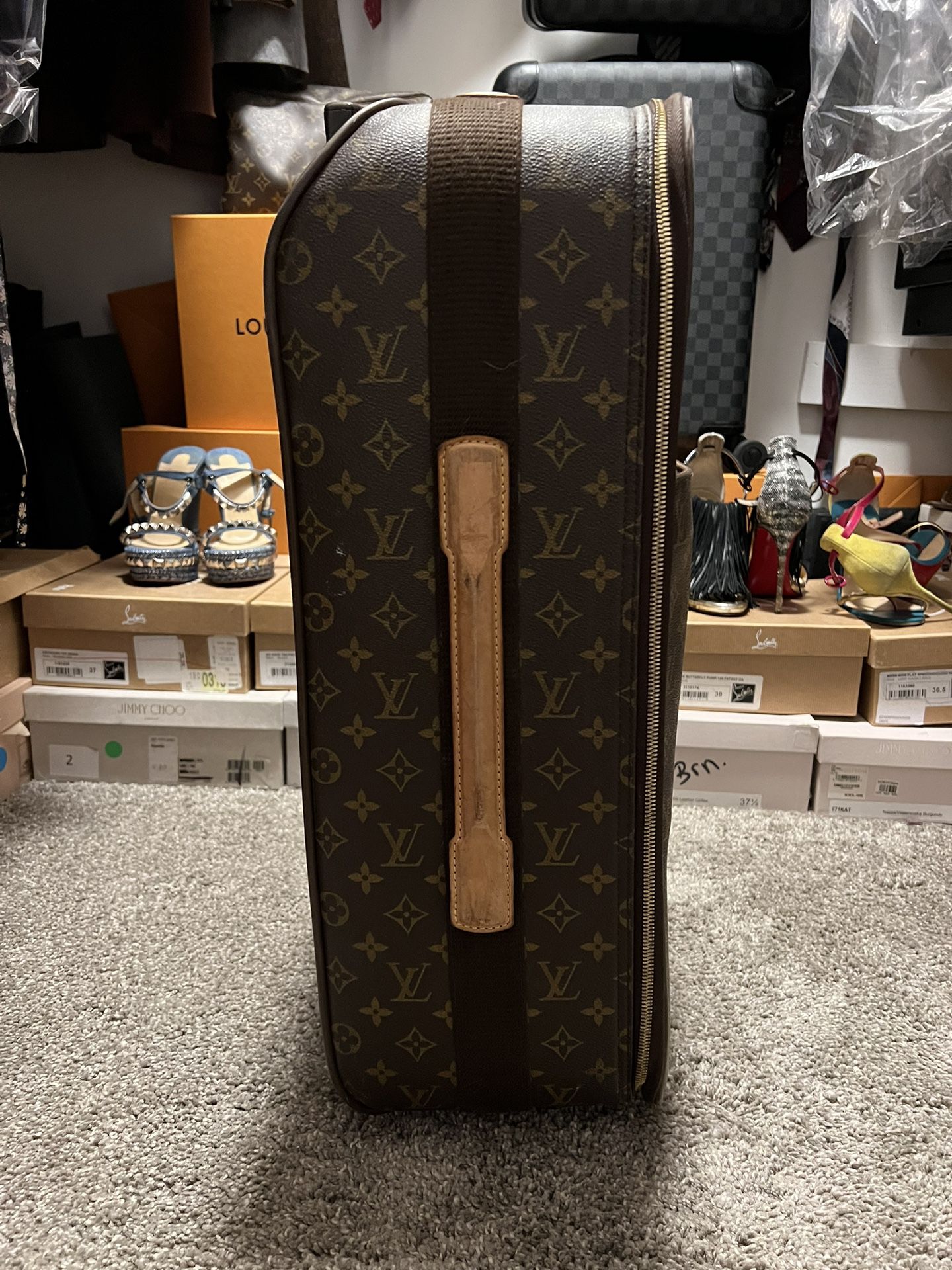 Louis Vuitton Luggage 