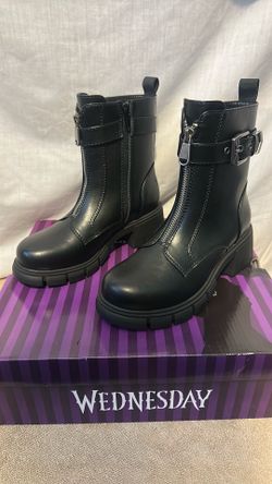 Wednesday Addams, zipper polyester, boots youth size 2