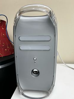 Power Mac G4 w/matching 23” Cinema HD Display