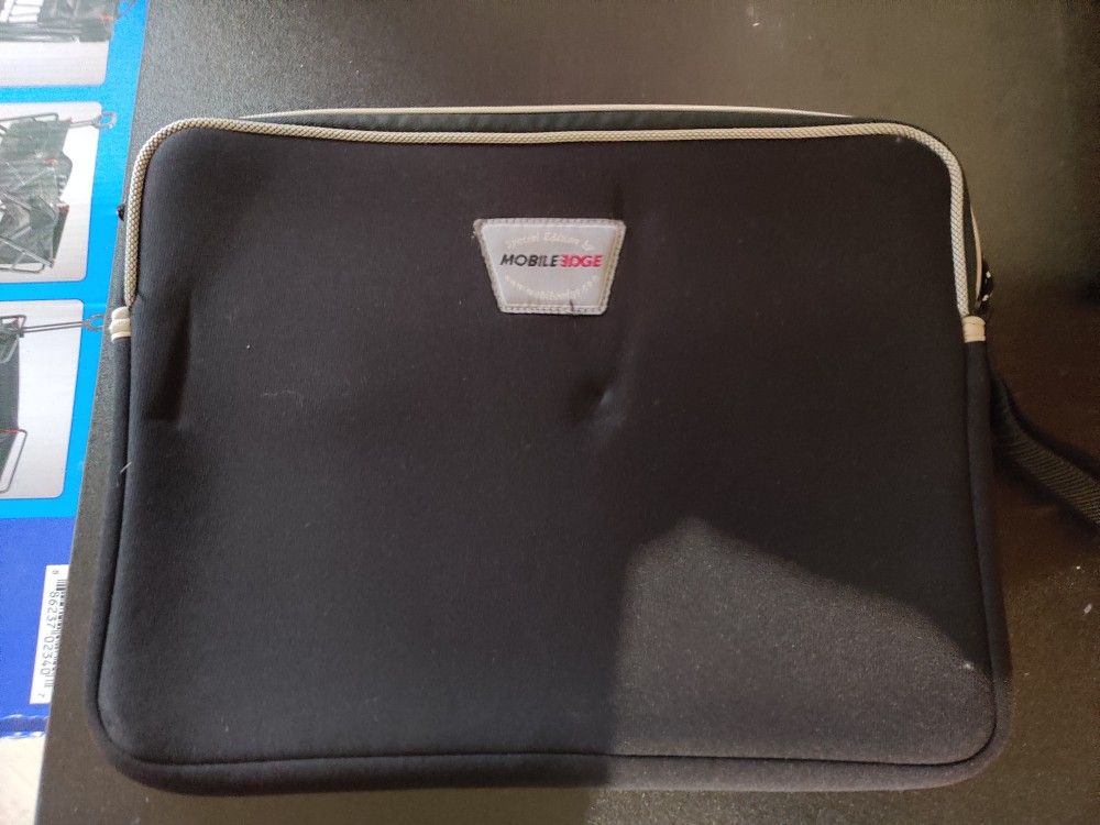 Macbook Neoprene Case