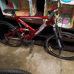 Mongoose Pro Zero-g 26inch Bike 