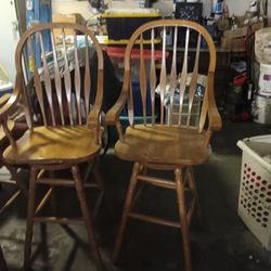 4 Bar Stools