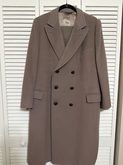 Men’s Classic style wool dress coat size large/extra Large
