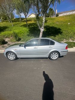 2004 BMW 325i