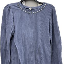 Periwinkle Ladies Top  With Pearl Collar, Size Medium 