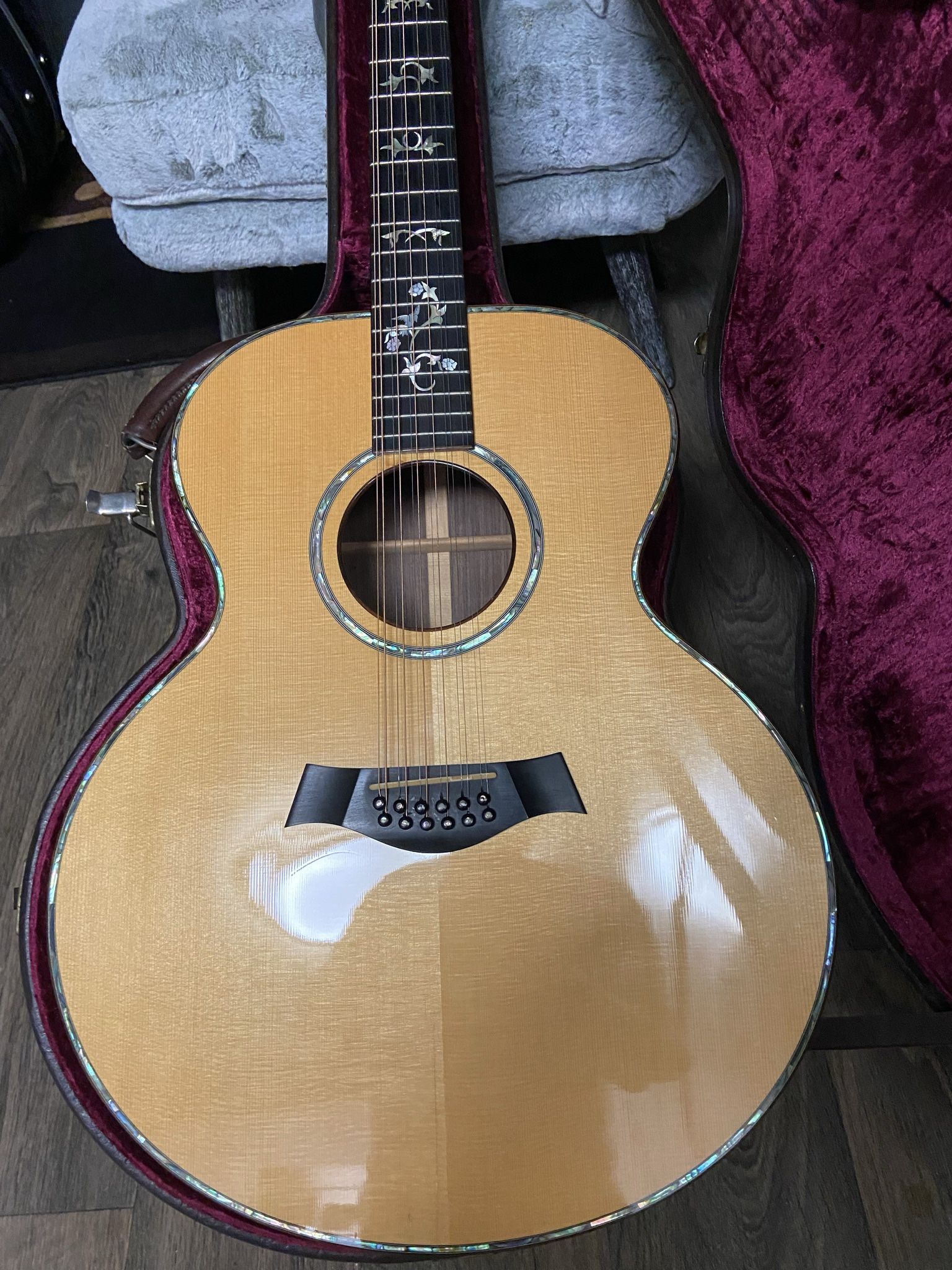 35 Years New Taylor 955 Jumbo 12 String Guitar