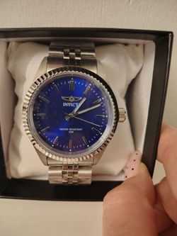 Invicta Men's Watch Blue Dial Silver Bracelet
