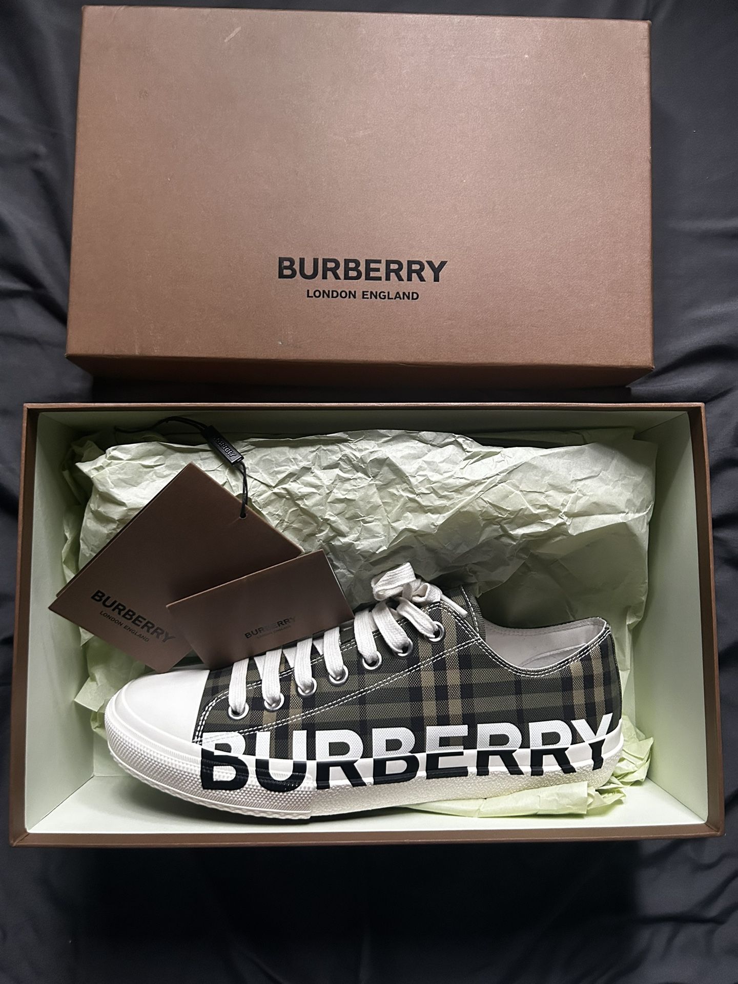 Burberry Shoes