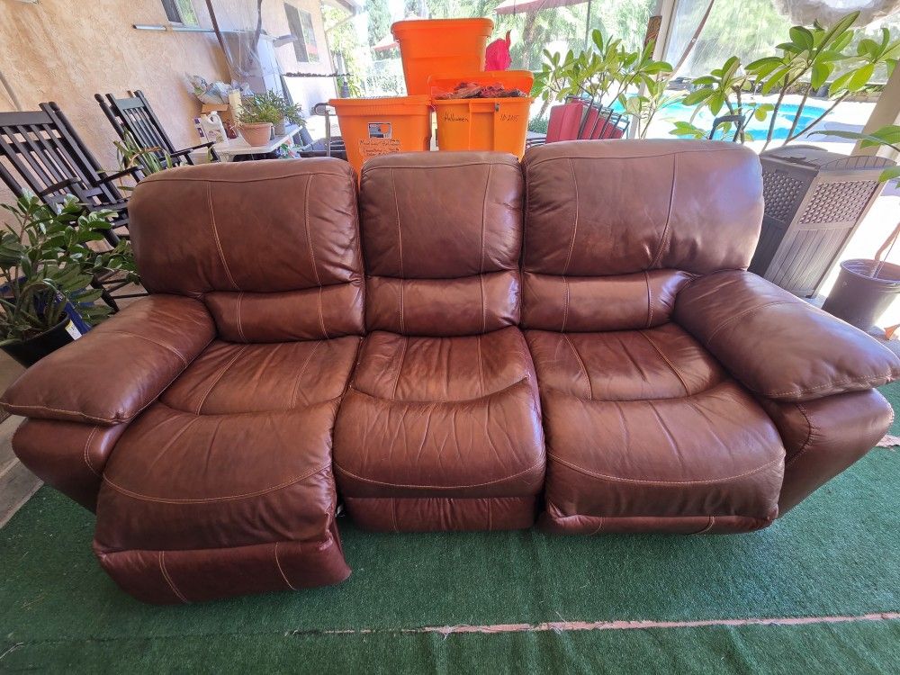 Leather Couch with Reclinable Seats