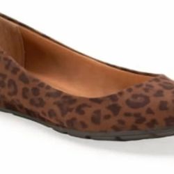 Sun + Stone Eliana Flats Leopard 