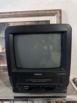 Orion TVCR0950BW 9" CRT TV VCR Combo Retro Gaming Portable June 1998 Read Description