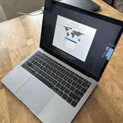 MacBook Air (Retina, 13 inch)
