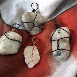 White Necklace Pendants Moonstone And White Quartz