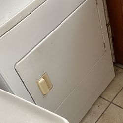 Free Frigidaire washer and dryer first come first serve