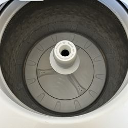 Maytag Washer And Dryer Used $500 For Both Moving And Need To Sell Soon 