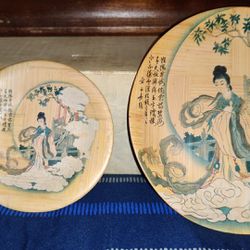 2 Bamboo decorative plates