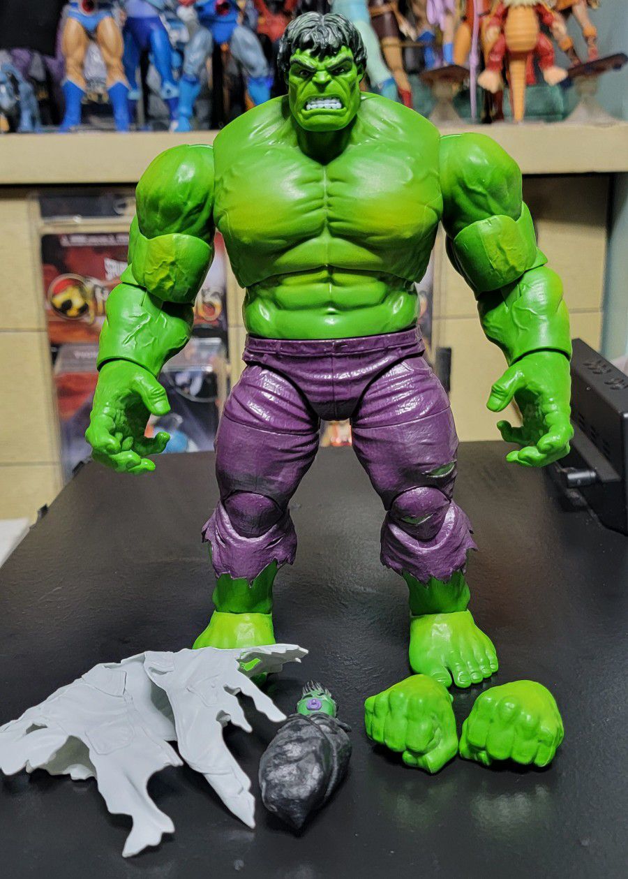 Marvel Legends Incredible Hulk 