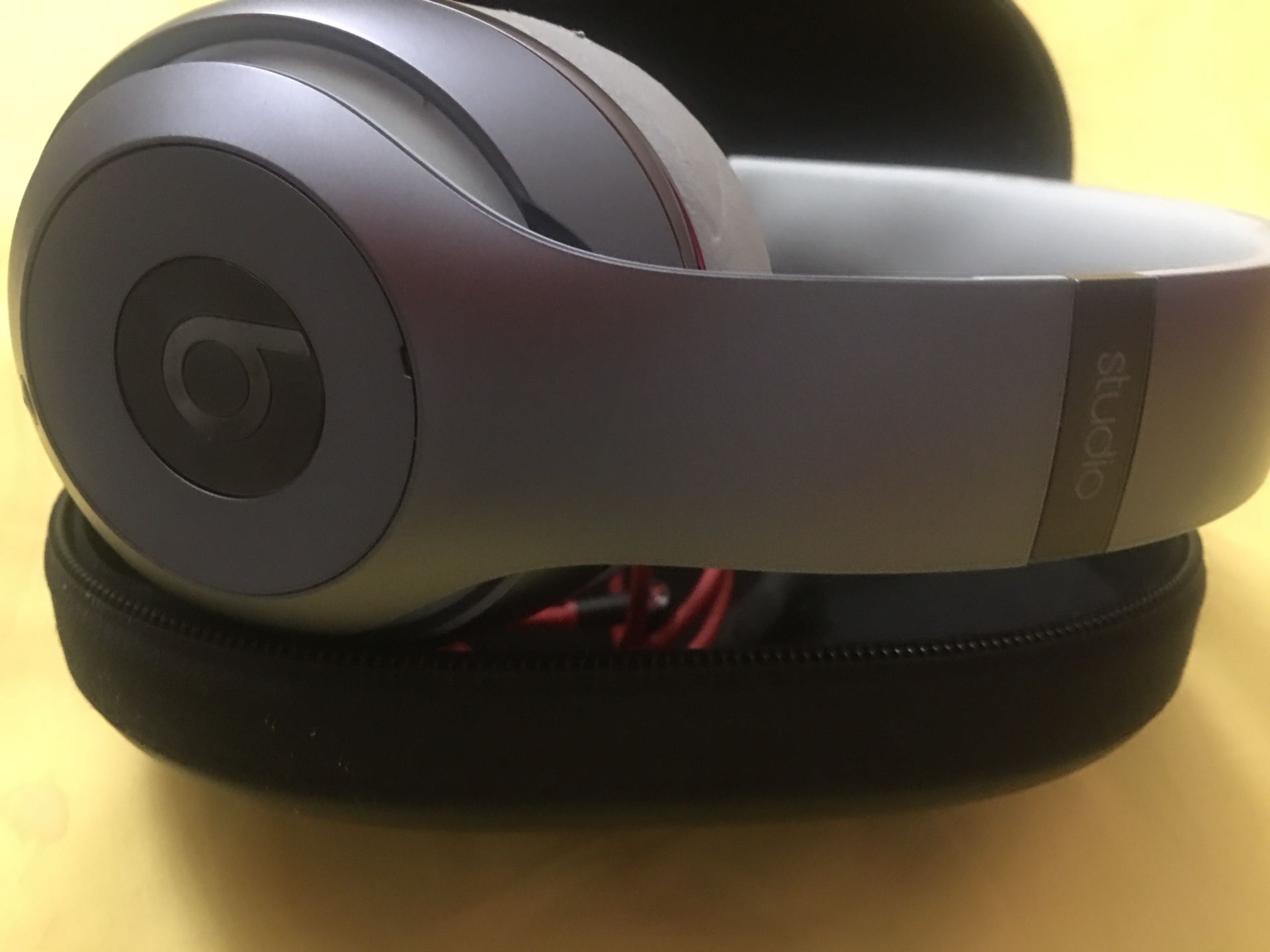 Beats studio wireless